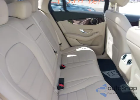 2019 Mercedes-Benz Glc 300 4Matic from USA, damaged, VIN WDC0G4KB7KV176349